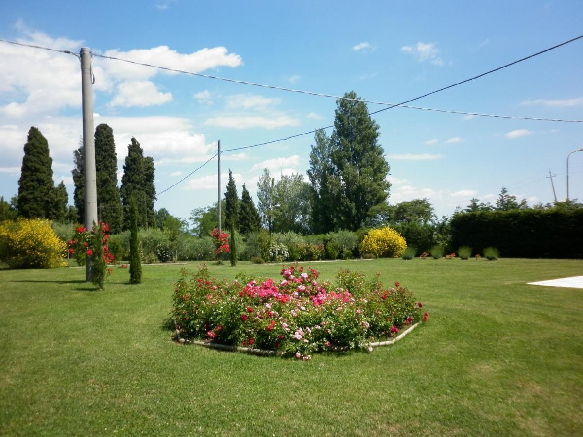 Villa Jolanda Fratte Rosa Exteriör bild