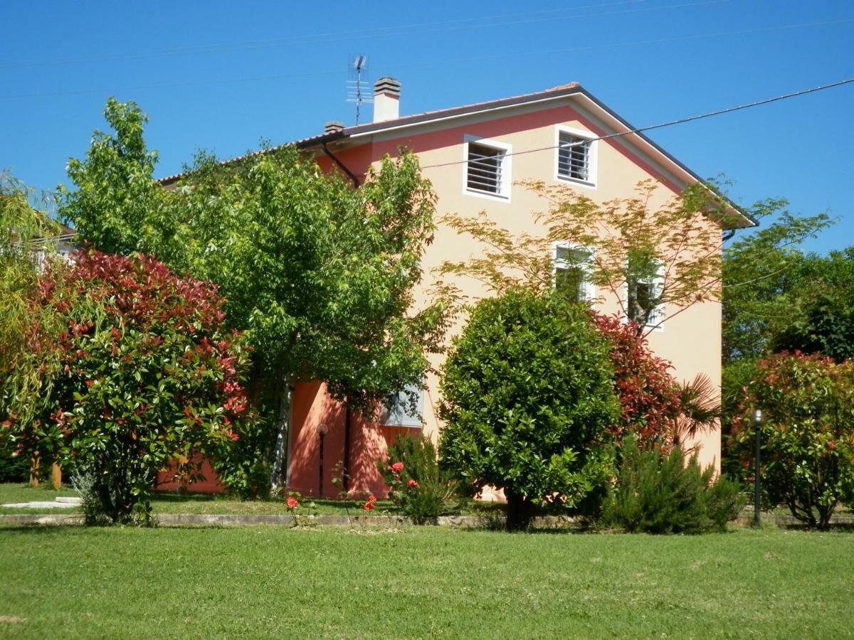 Villa Jolanda Fratte Rosa Exteriör bild