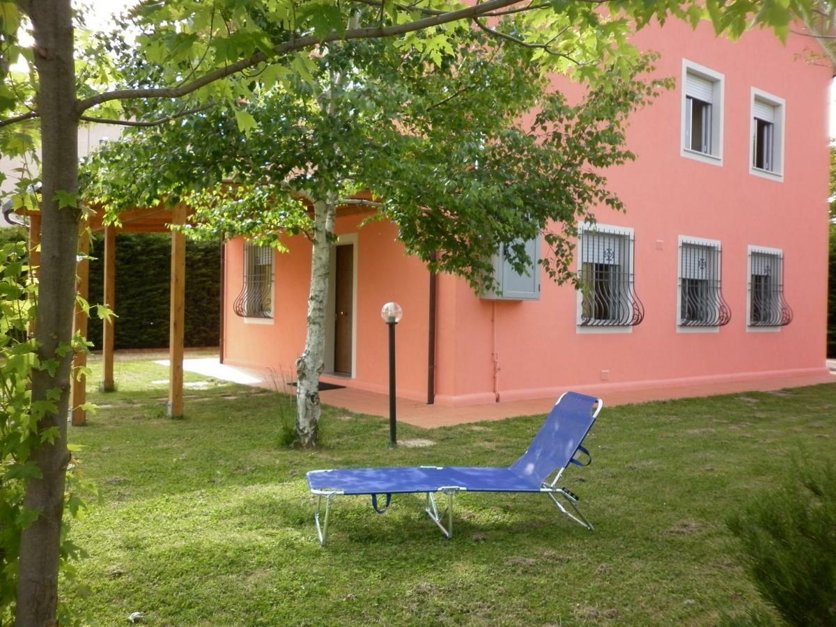 Villa Jolanda Fratte Rosa Exteriör bild