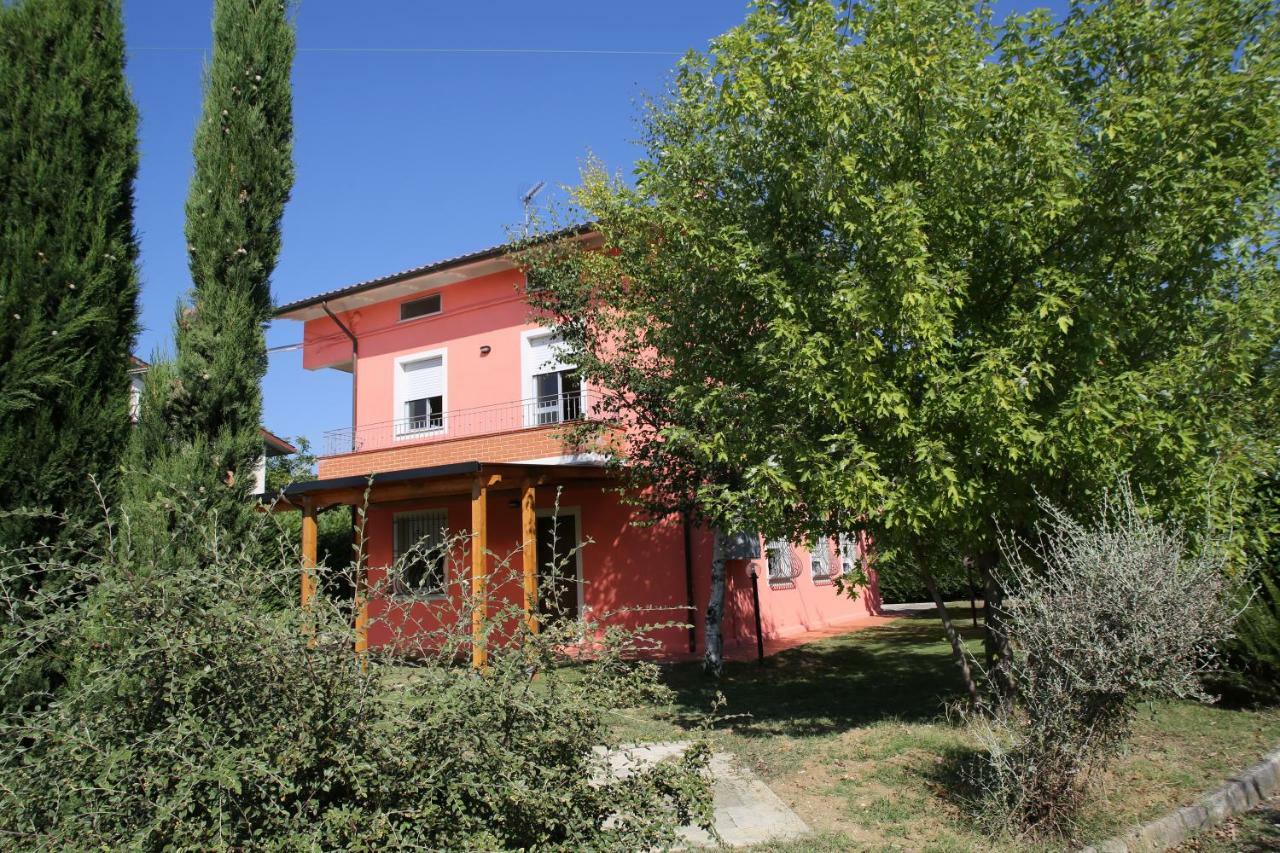 Villa Jolanda Fratte Rosa Exteriör bild