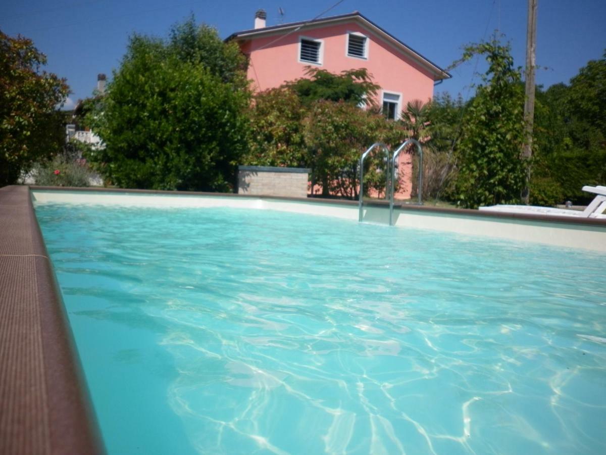 Villa Jolanda Fratte Rosa Exteriör bild