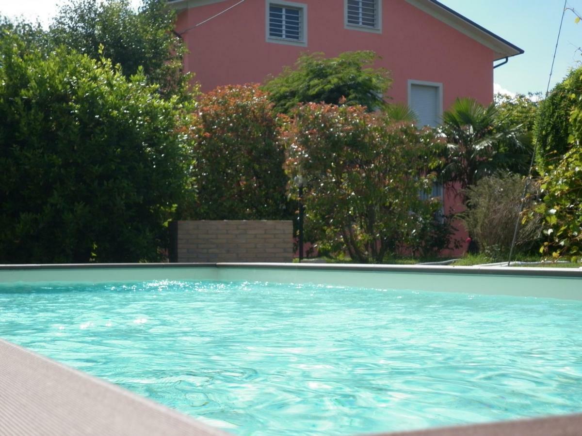 Villa Jolanda Fratte Rosa Exteriör bild